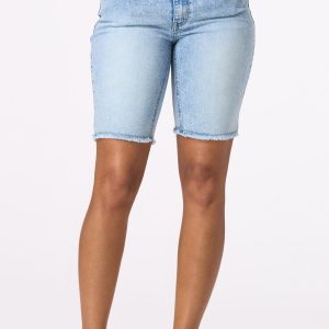 Curvy Frayed Hem Denim Shorts