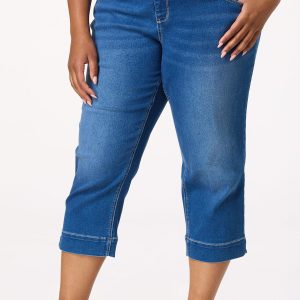 Plus Size The Perfect Jean - Cropped Pull- On Jeans
