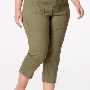 Plus Size Cropped Curvy Patch Pocket Jeans