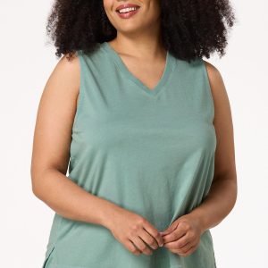 Plus Size Easy V- Neck Tank