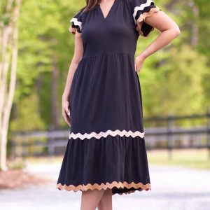 Plus Size Ric Rac Flutter Sleeve Dress