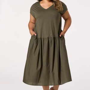 Plus Size Low Waist Side Pocket Dress