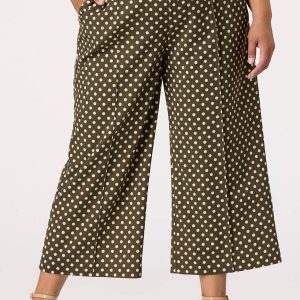 Plus Size Cropped Dotted Pants