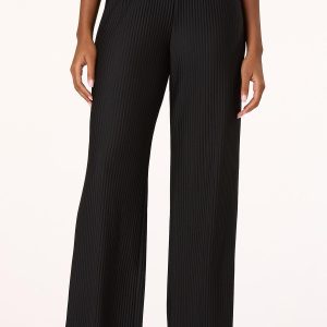 Stretch Pleated Pull- On Pants