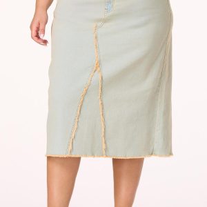 Plus Size Frayed Lightwash Denim Skirt