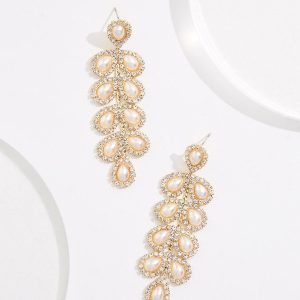 Glam Pearl Dangle Earrings