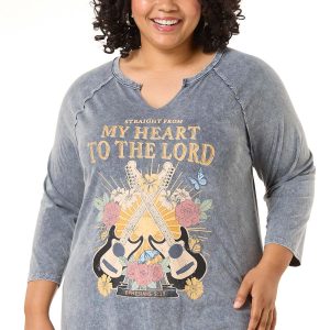 Plus Size My Heart To The Lord Graphic Tee