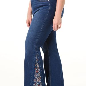 Plus Size Embroidered Inset Flare Jeans