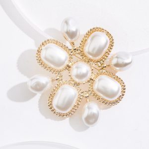 Pearl Point Brooch